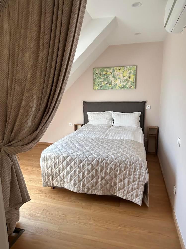 Apartamentai Juodkranteje Saules Smugis 2B 65 Экстерьер фото